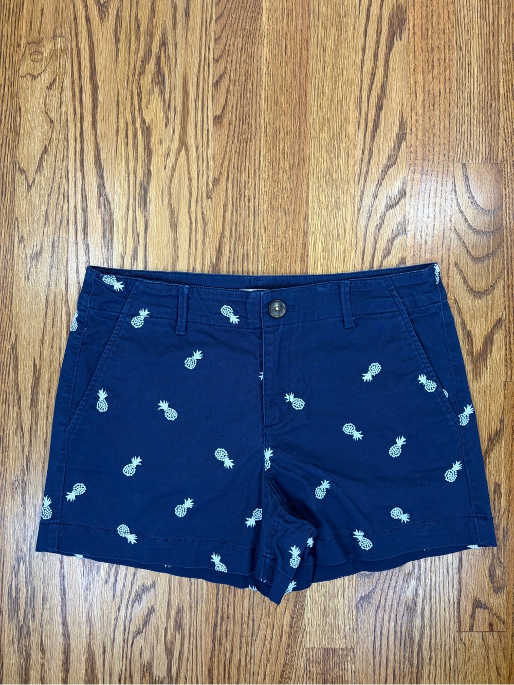 LOFT 4" Navy Pineapple Embroidered "The Washed Twill" Shorts (4)